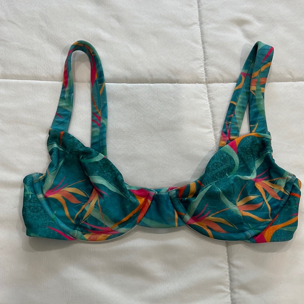 Bikini top